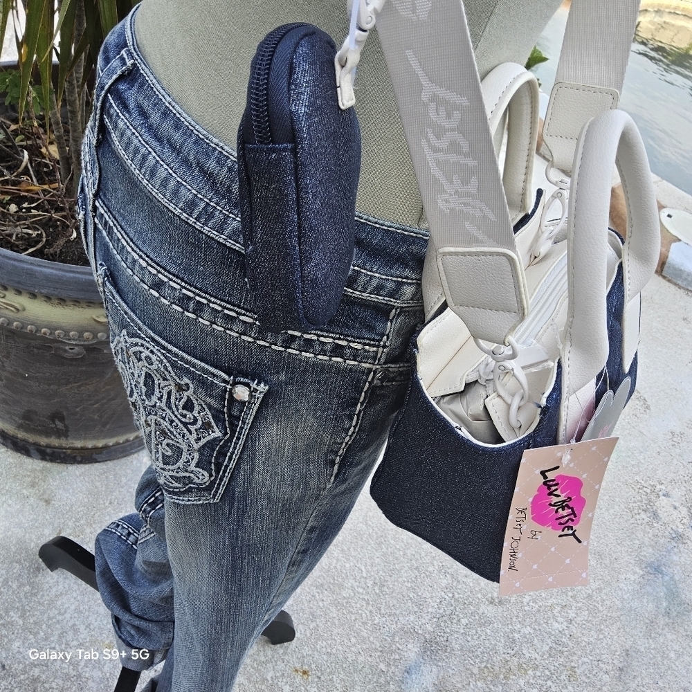 BETSEY JOHNSON DENIM BUTTERFLY LUV BETSEY SATCHELw/POUCH - Picture 4 of 6